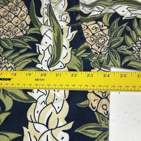 Third Coast Men’s Size Large Button Up Short Sleeve Pineapple Print Shirt - Picture 5 of 6